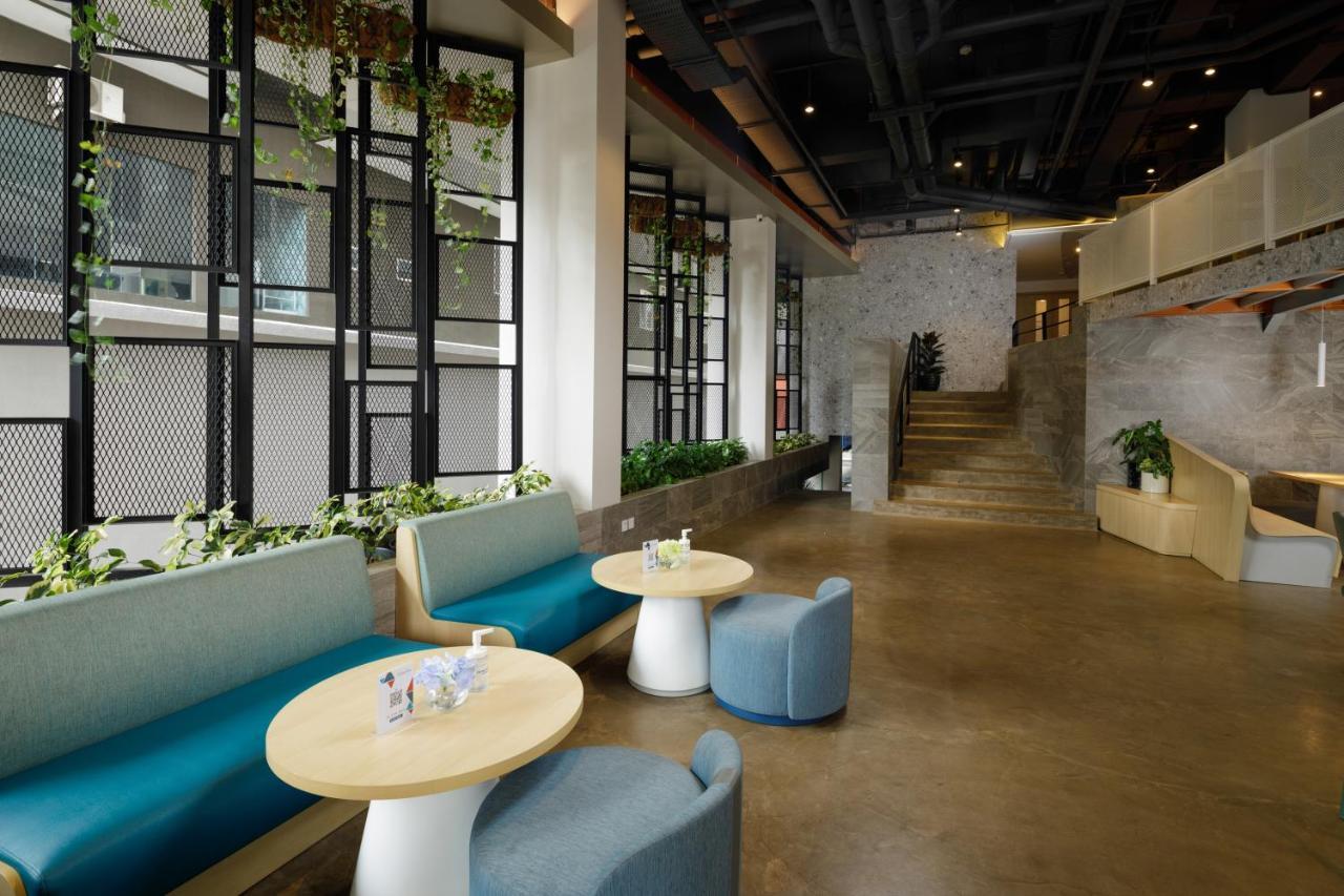 Joylive Bsd City Tangerang Exterior photo